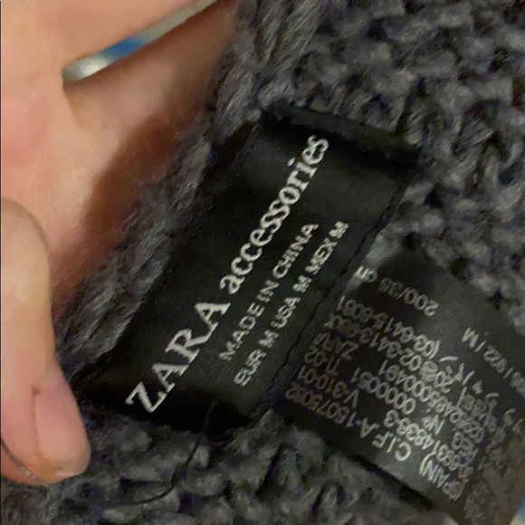 Grey wool long Zara Scarf - Picture 5 of 5